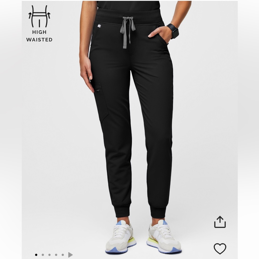 FIGS High Waisted Zamora Jogger
Scrub Pants™